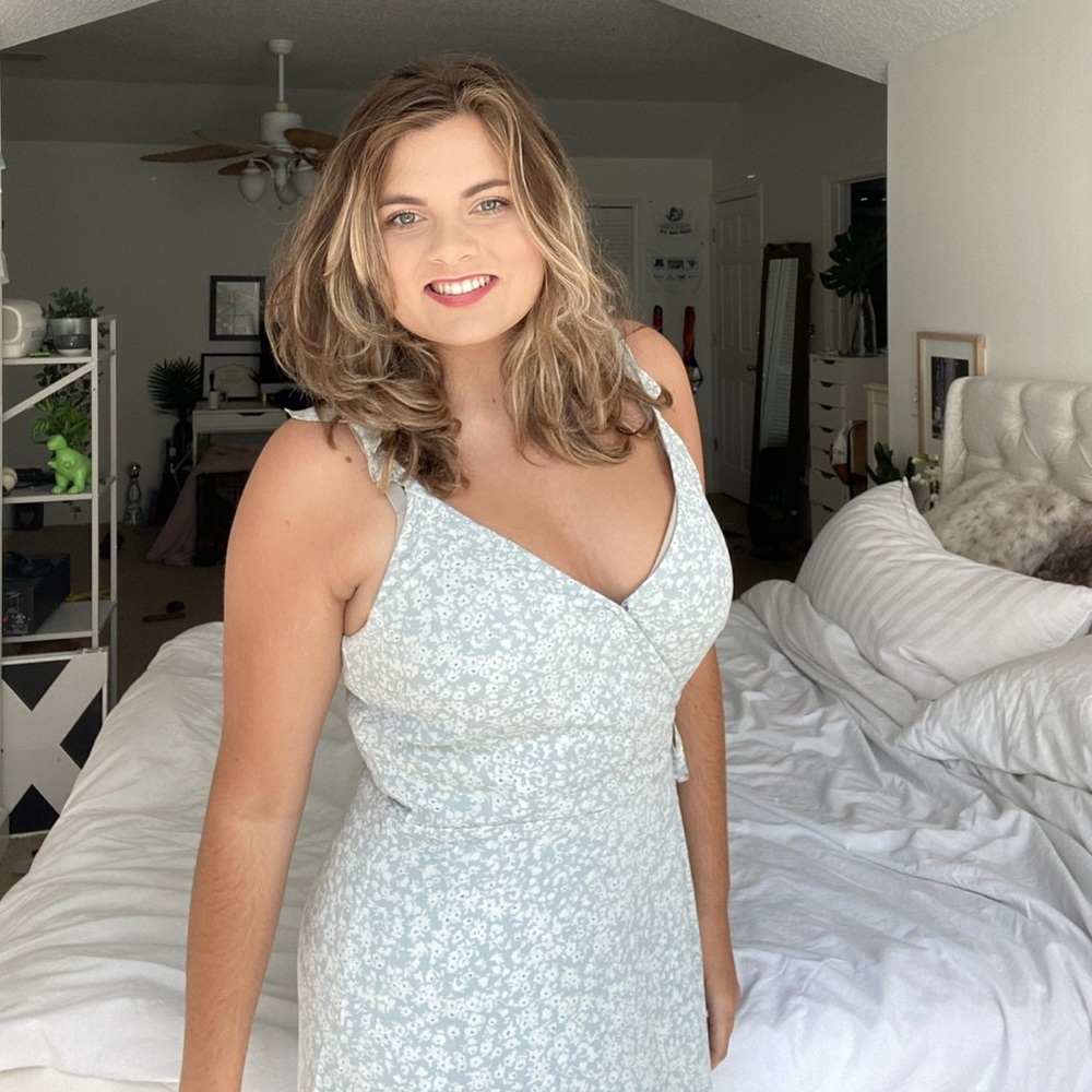 Abercrombie & Fitch Light Blue Floral Dress